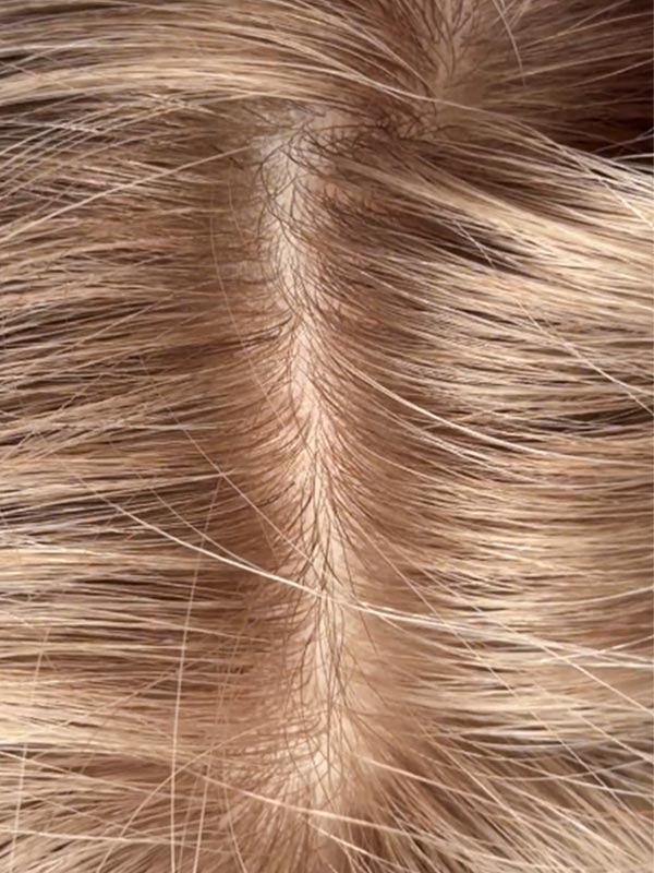 Blonde hair wig in color "ROMEE STRIJD" (mid-length) 31 Blonde hair wig ROMEE STRIJD mid length 19