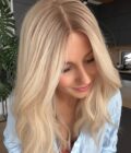 Blonde hair wig ROMEE STRIJD mid length 4 Blonde hair wig ROMEE STRIJD mid length 4