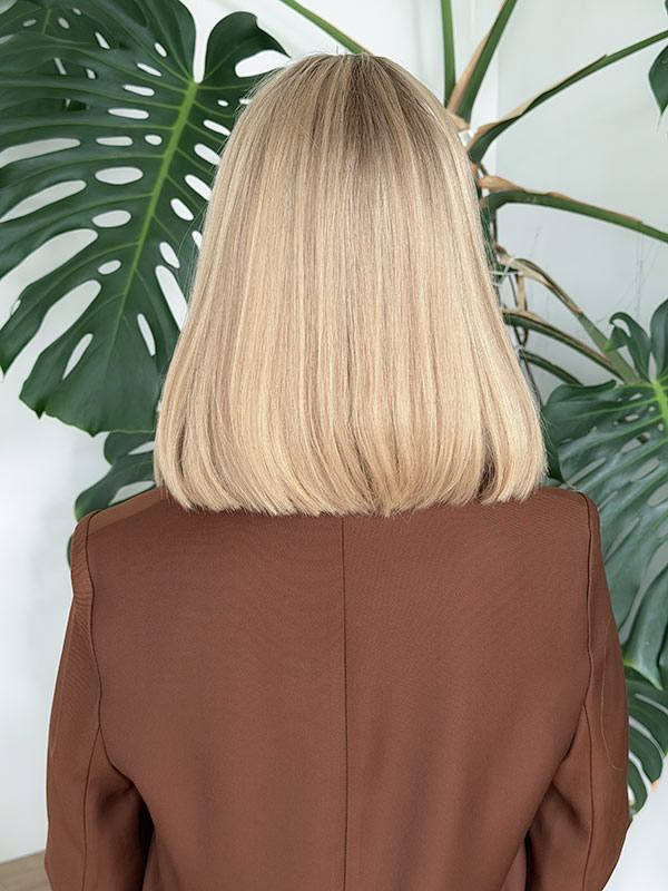 Blonde wig JENNIFER ANISTON long bob 1