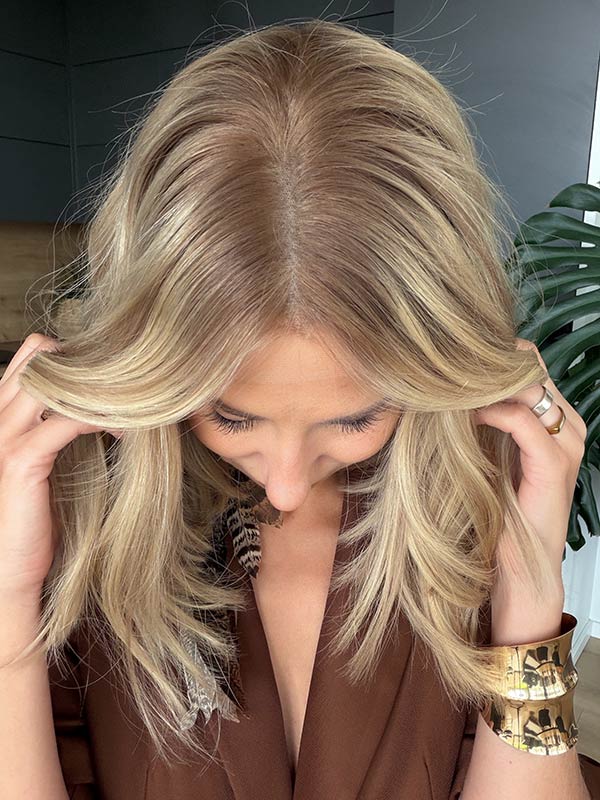 Blonde wig JENNIFER ANISTON long bob 14