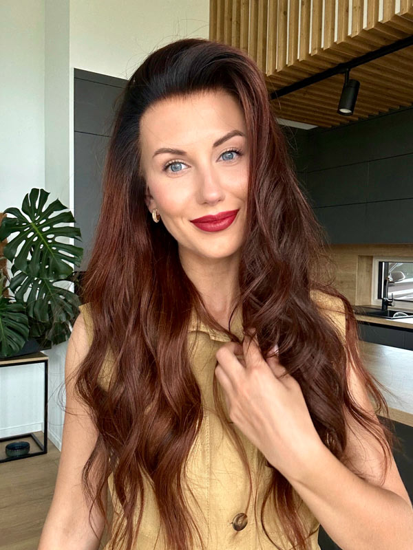 Burgundy wig DUA LIPA long 7