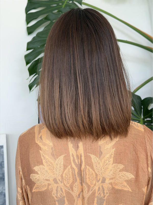 Dark brown wig in color “OLIVIA RODRIGO” (long bob) 15 Dark brown wig in color “OLIVIA RODRIGO” (long bob)