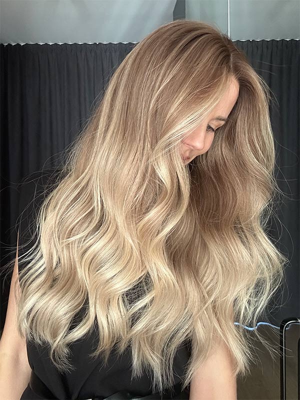 Glueless wig GIGI HADID long 1