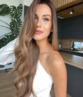 Natural looking lace front wig in color "SOFIA VERGARA" (extremely long)
