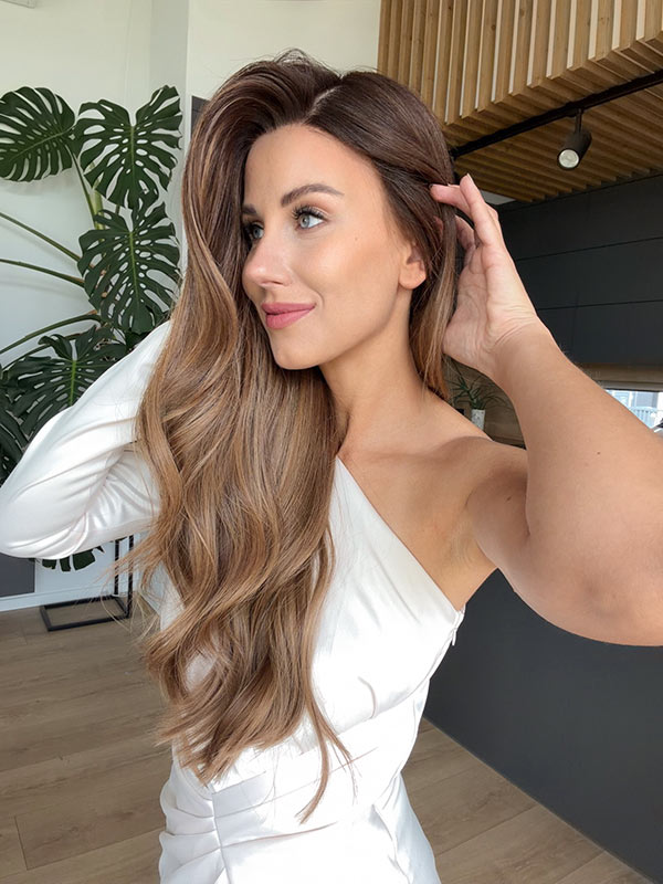 Natural looking lace front wig in color "SOFIA VERGARA" (extremely long)