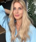blonde-hair-wig-romee-strijd-long-ST-6 blonde-hair-wig-romee-strijd-long-ST-6
