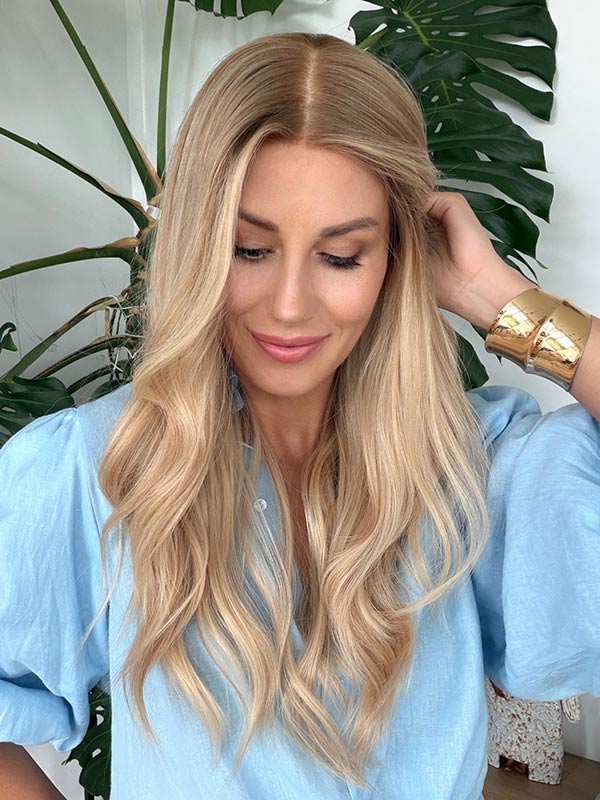Blonde hair wig in color “ROMEE STRIJD” (long) 16 blonde-hair-wig-romee-strijd-long-ST-5