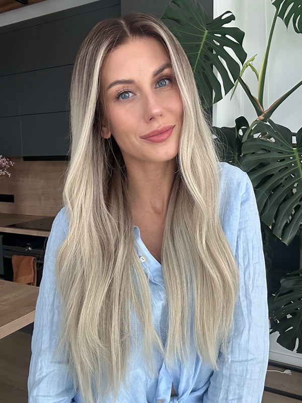 ash blonde wig CIARA long 3b