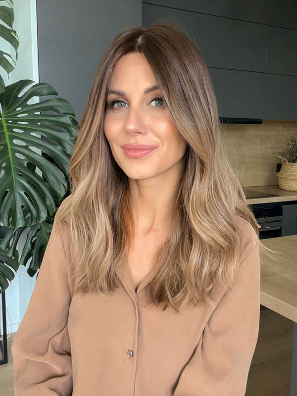 Beautiful wig in color "SOFIA VERGARA" (mid-length)