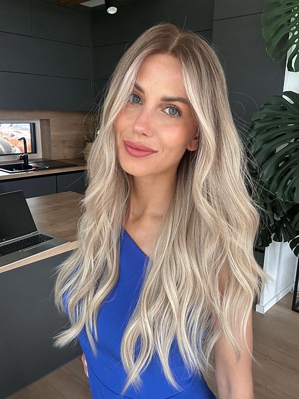 Blonde balayage wig KHLOE KARDASHIAN long 8