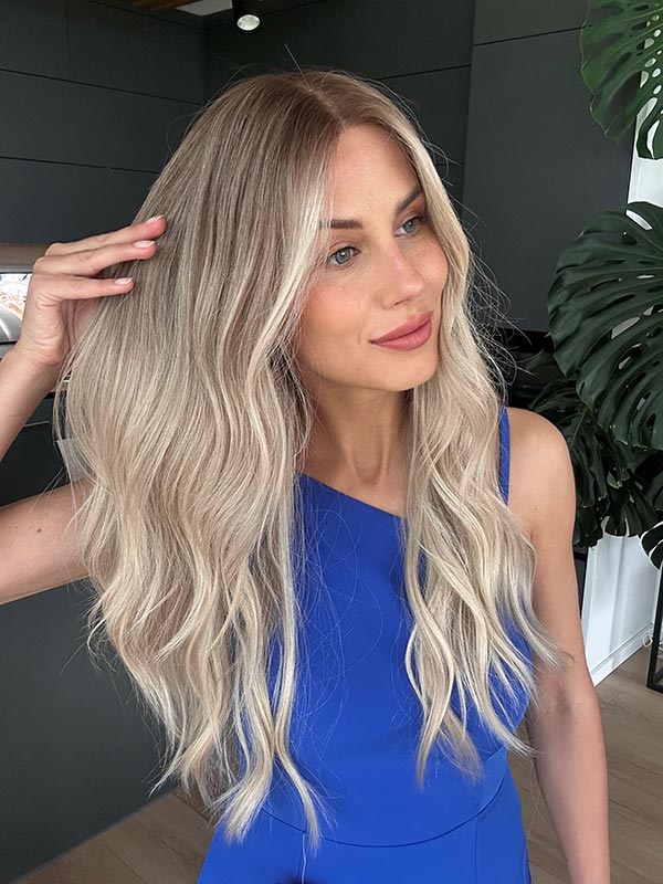 Blonde balayage wig KHLOE KARDASHIAN long 9