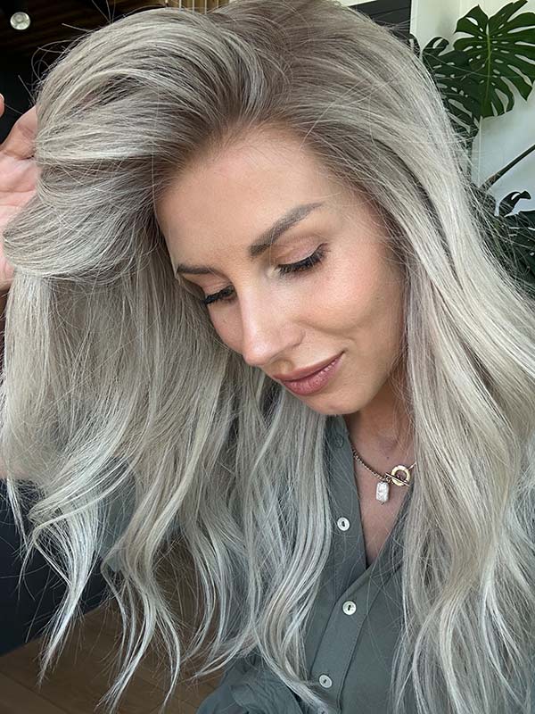 blonde wig megan fox mid-length 22