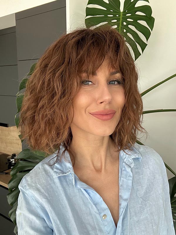 Curly medium brown wig (long layered bob) 9 Curly medium brown wig (long layered bob)