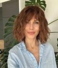 curly-medium-brown-wig-jennifer-lopez-short-bob-4 Curly medium brown wig (long layered bob)