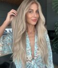 Divine wig in color "CANDICE SWANEPOEL" (extremely long)