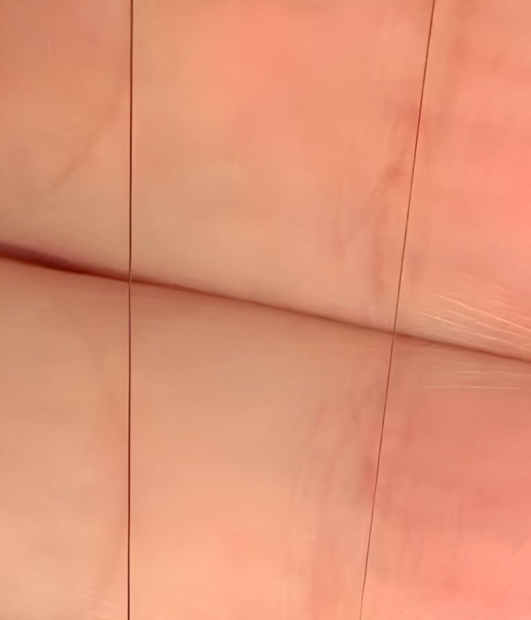 Comparison of baby fine hair and regular hair from Extra thin hairline collection showing difference in hair thickness.