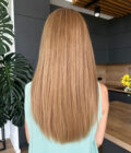 Honey blonde wig in color "MARGOT ROBBIE" (mid-length)