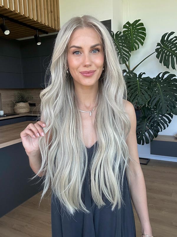 Icy Blonde wig MEGAN FOX extremely long 4
