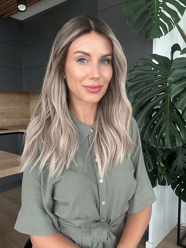 ash blonde wig ciara mid length 12