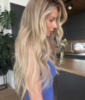 blonde wig KHLOE KARDASHIAN long 4 blonde wig KHLOE KARDASHIAN long 4