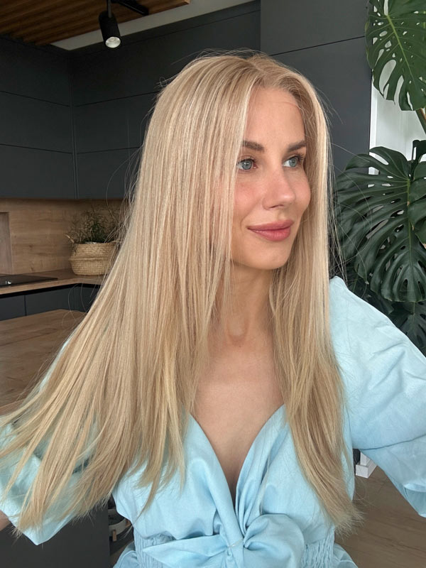 warm blonde wig romee strijd long 4