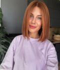 Red wig MADELAINE PETSCH short bob 12