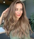 silk-top-wig-sofia-vergara-17d Pretty lace front silk top wig in color "SOFIA VERGARA" (long)