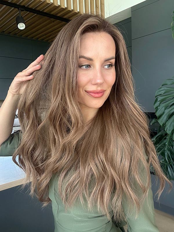 Pretty lace front silk top wig in color "SOFIA VERGARA" (long) 15 Pretty lace front silk top wig in color "SOFIA VERGARA" (long)