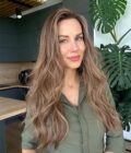 silk-top-wig-sofia-vergara-19d Pretty lace front silk top wig in color "SOFIA VERGARA" (long)