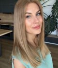 virgin-light-blond-baby-fine-hair-wig-11