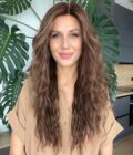 Wavy human hair wig in color "JENNIFER LOPEZ" (long)
