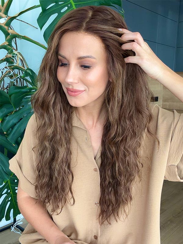 Wavy human hair wig in color "JENNIFER LOPEZ" (long)