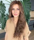 Wavy human hair wig in color "JENNIFER LOPEZ" (long)