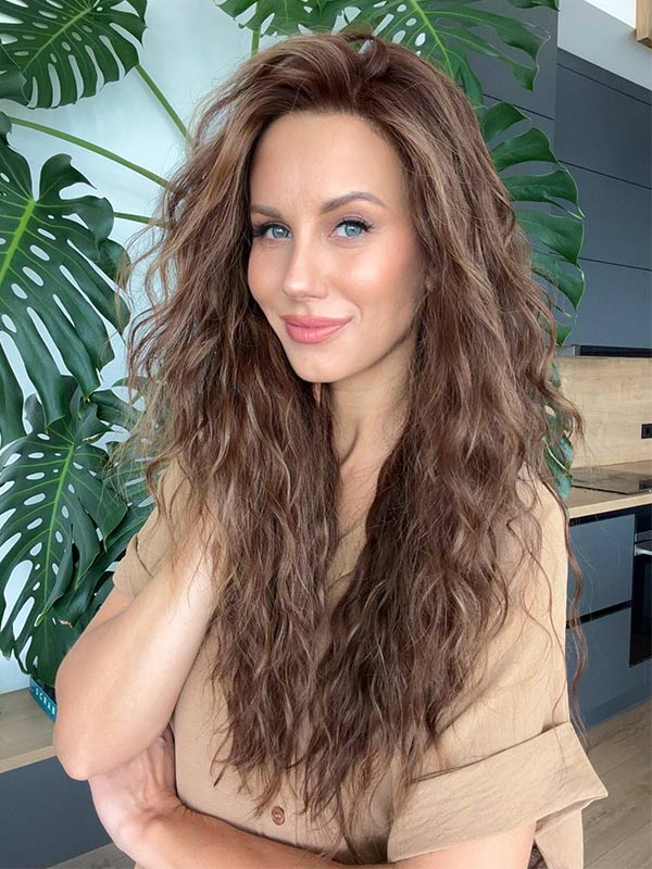 Wavy human hair wig in color "JENNIFER LOPEZ" (long)