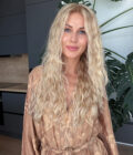 Wavy hair wig in color “ROMEE STRIJD” (long)