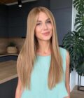 wig-MARGOT-ROBBIE-long-with-face-framing-layers-10 Wig in color “MARGOT ROBBIE” (long with face framing layers)